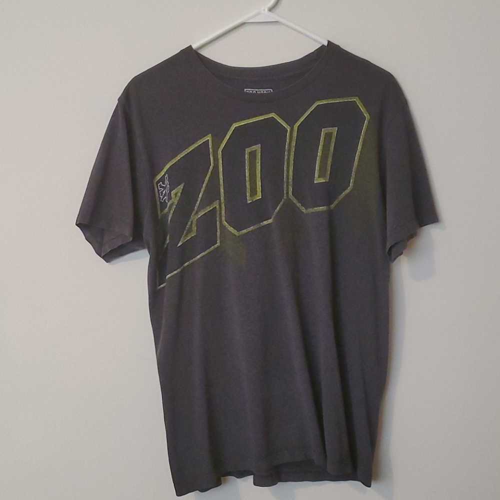 Zoo York skateboard t-shirt